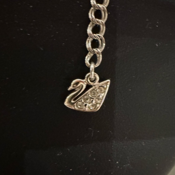 Swarovski set “Crystal Millenium” Y2K pendant necklace and post earrings - Picture 6 of 7